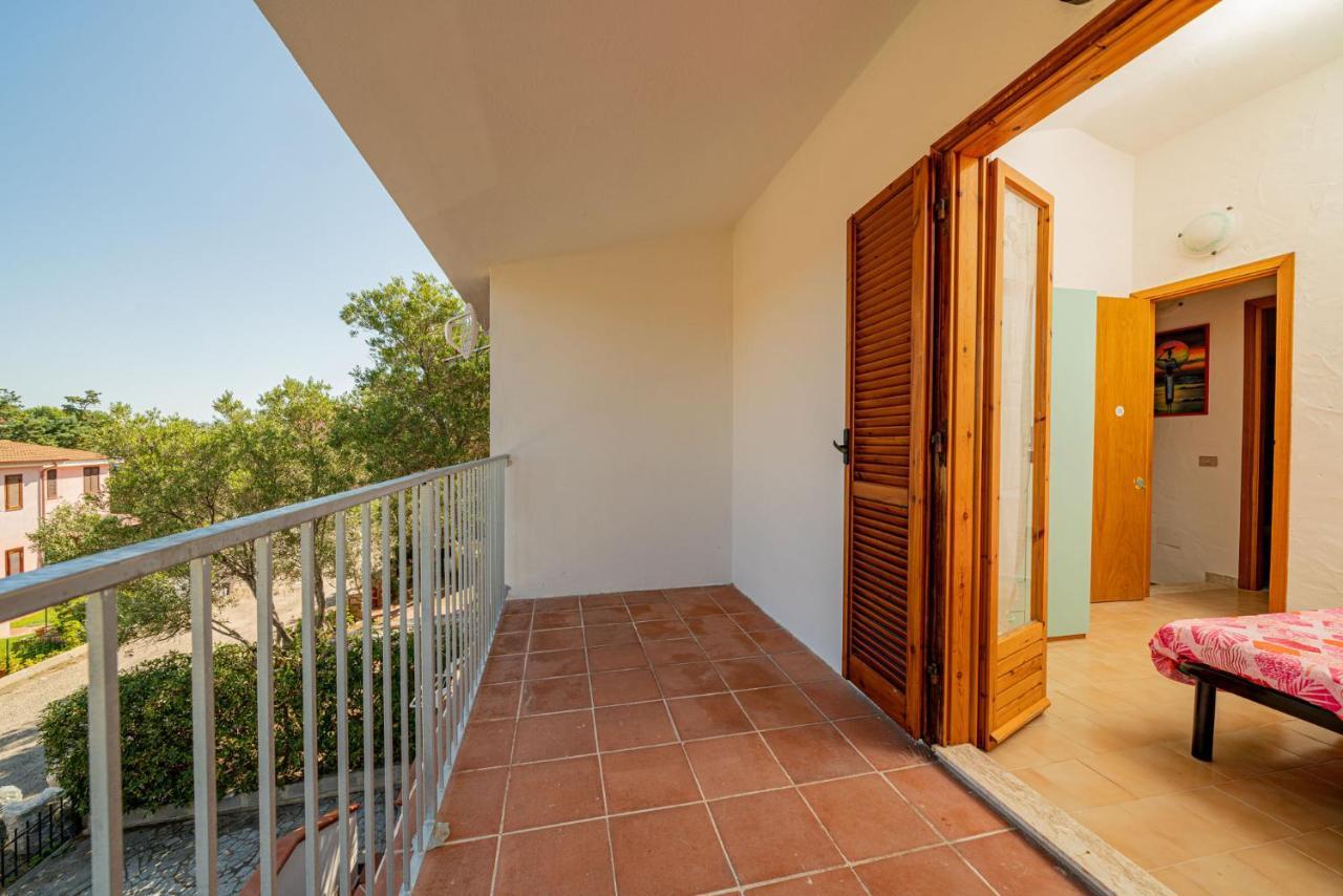 Appartamento Residenziale Trilocale 6 Posti Letto Via Oristano San Teodoro  Εξωτερικό φωτογραφία