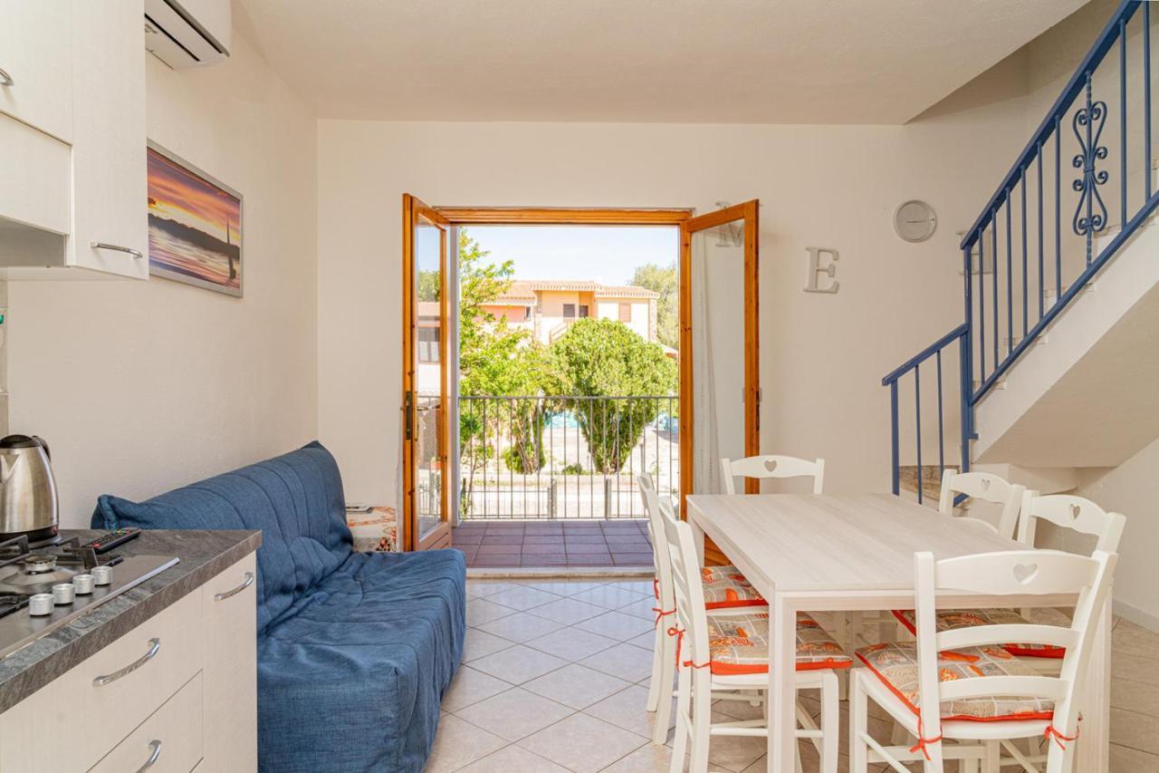 Appartamento Residenziale Trilocale 6 Posti Letto Via Oristano San Teodoro  Εξωτερικό φωτογραφία