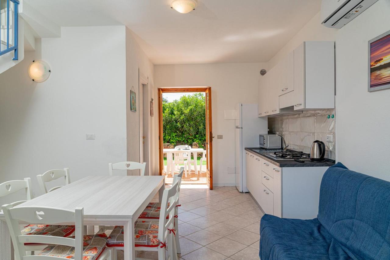 Appartamento Residenziale Trilocale 6 Posti Letto Via Oristano San Teodoro  Εξωτερικό φωτογραφία
